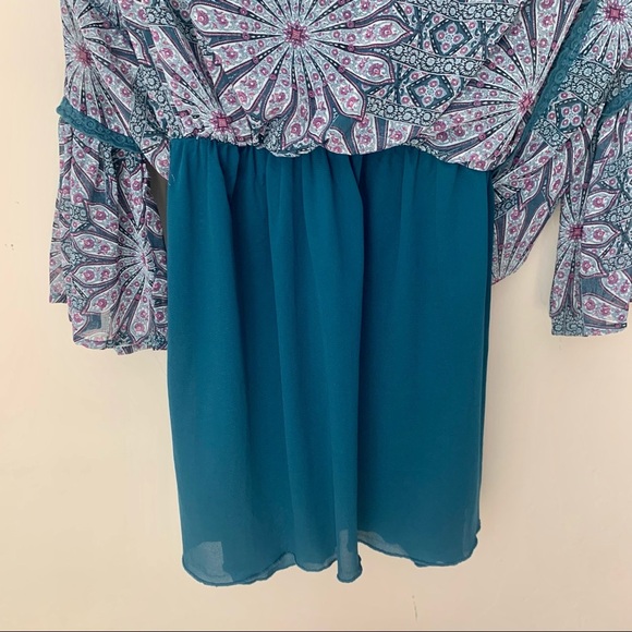 ELLA MOSS Smocked Retro Print Bell Sleeve Dress Boho 60’s 70’s Flower Power 10 - Picture 15 of 16